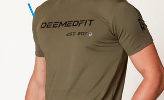 How to Style Vintage Tees for Men: A Complete Guide - DeemedFit